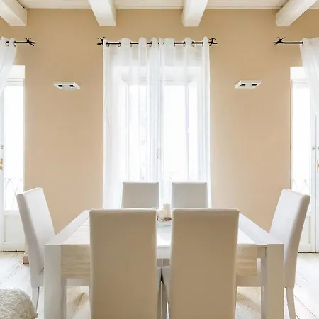 Piazza Del Popolo Apartment *